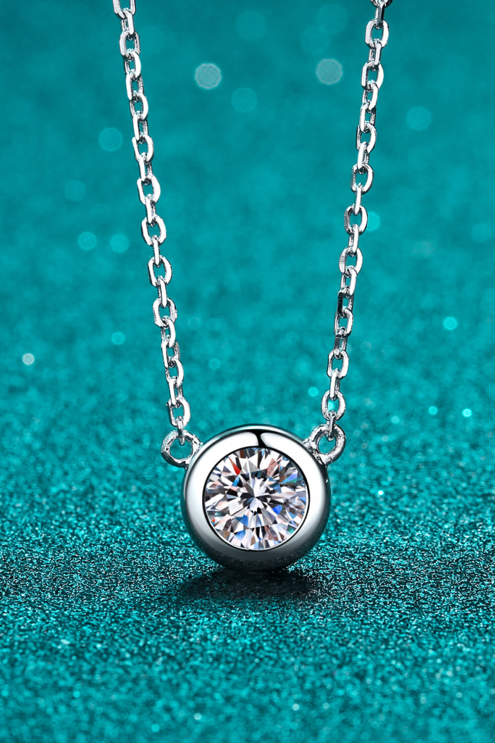 Moissanite Round Pendant Chain Necklace