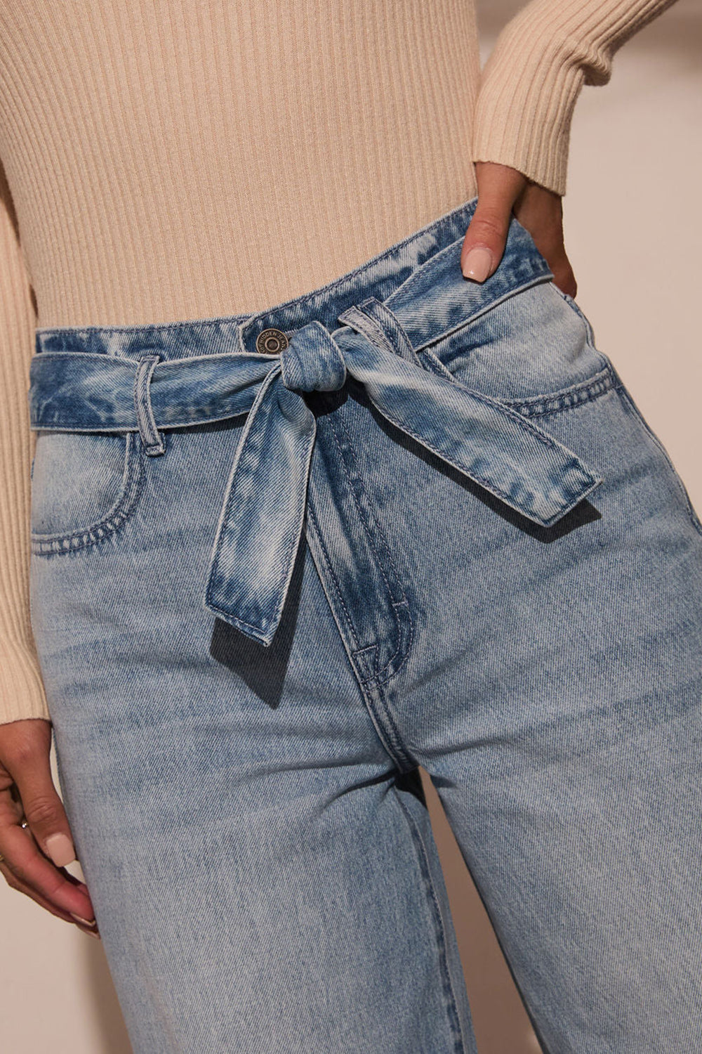 Tied Wide Leg Jeans with Pockets